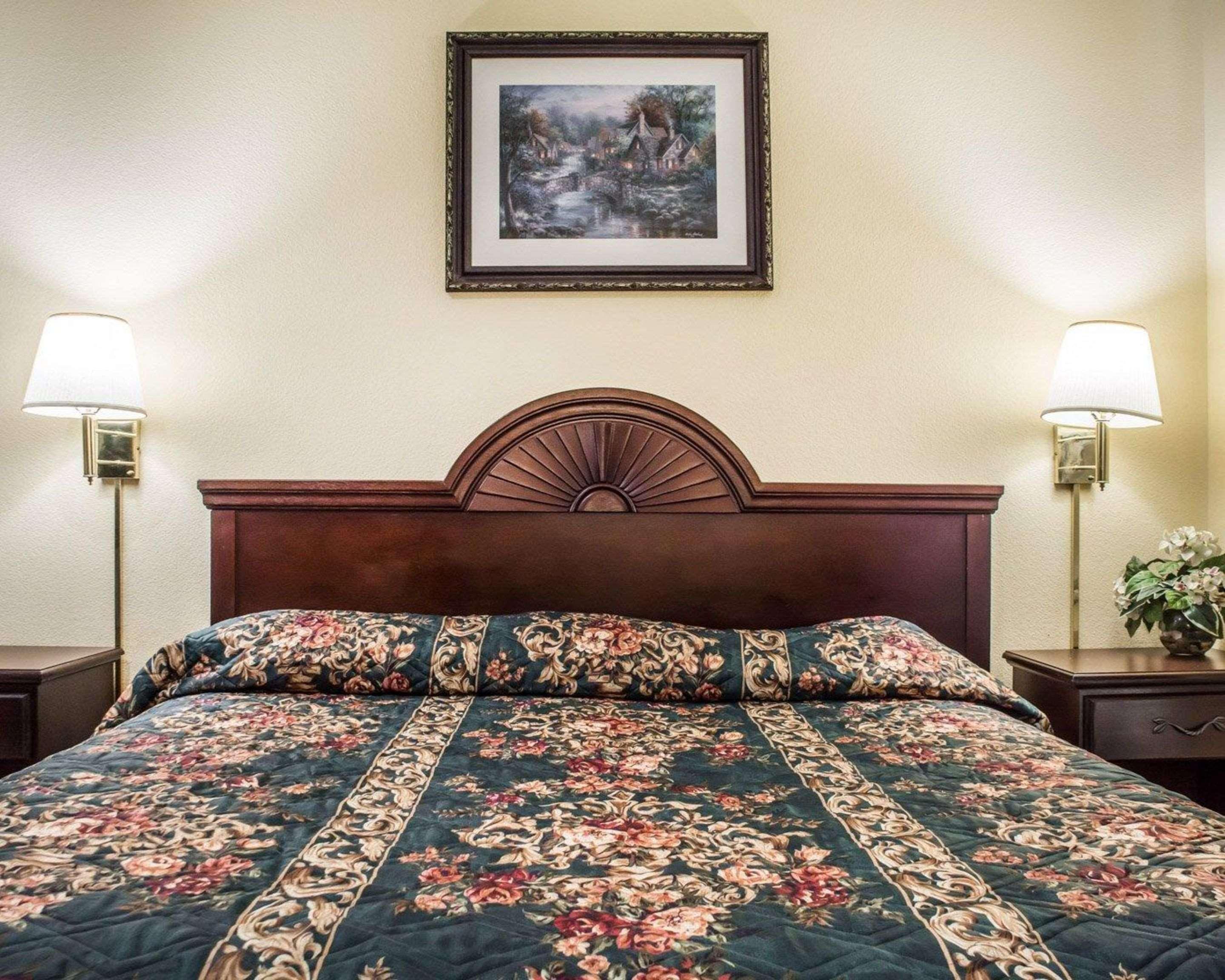 Econo Lodge & Suites Airport North Syracuse Luaran gambar